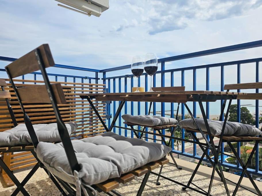 Apartamento Reformado Vista Mar بينيكاسّين المظهر الخارجي الصورة